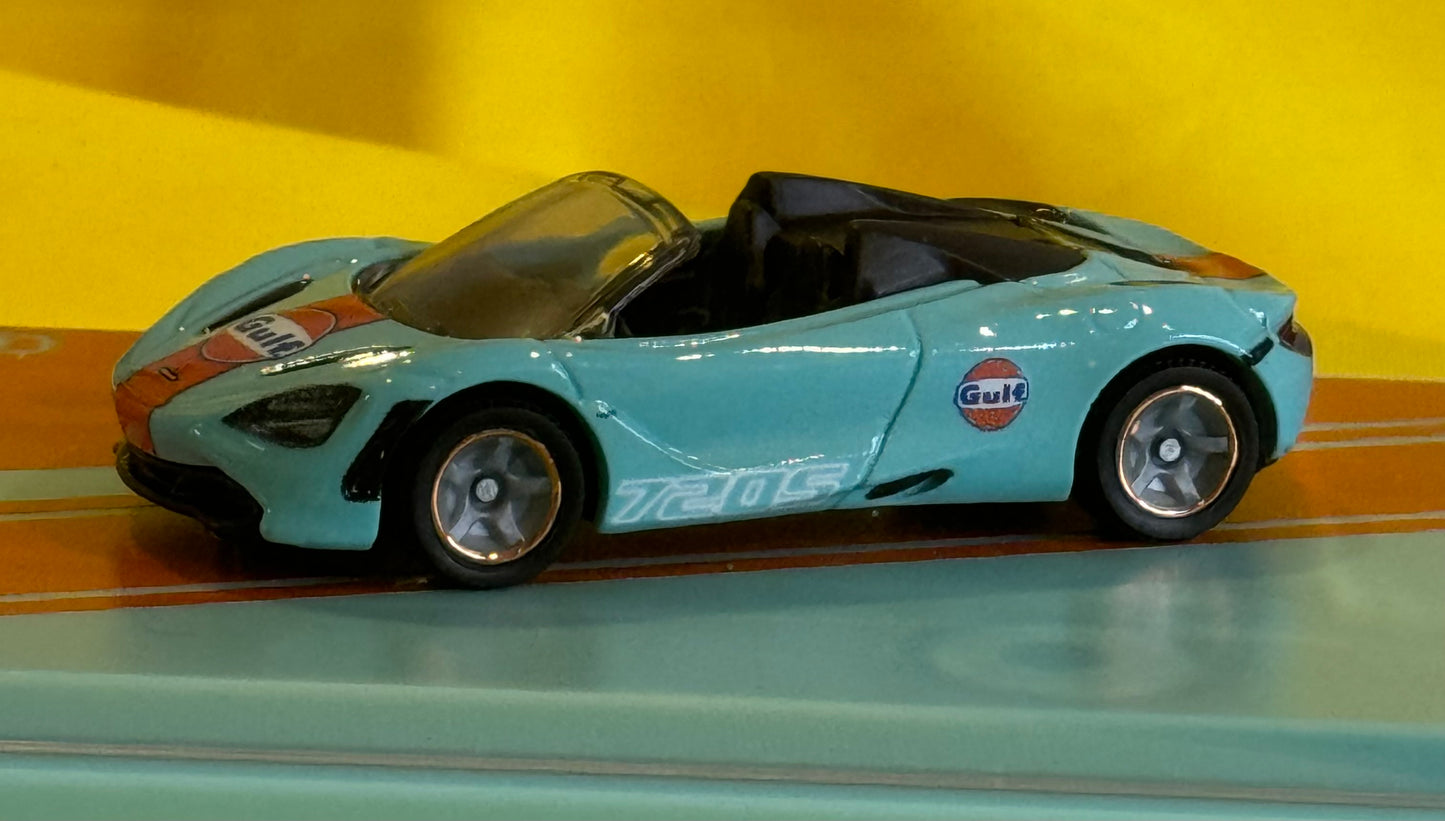 Matchbox Collectors Gulf McLaren 720S Spider RLC